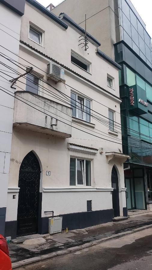 Center Walk Studios Bucharest Exterior photo
